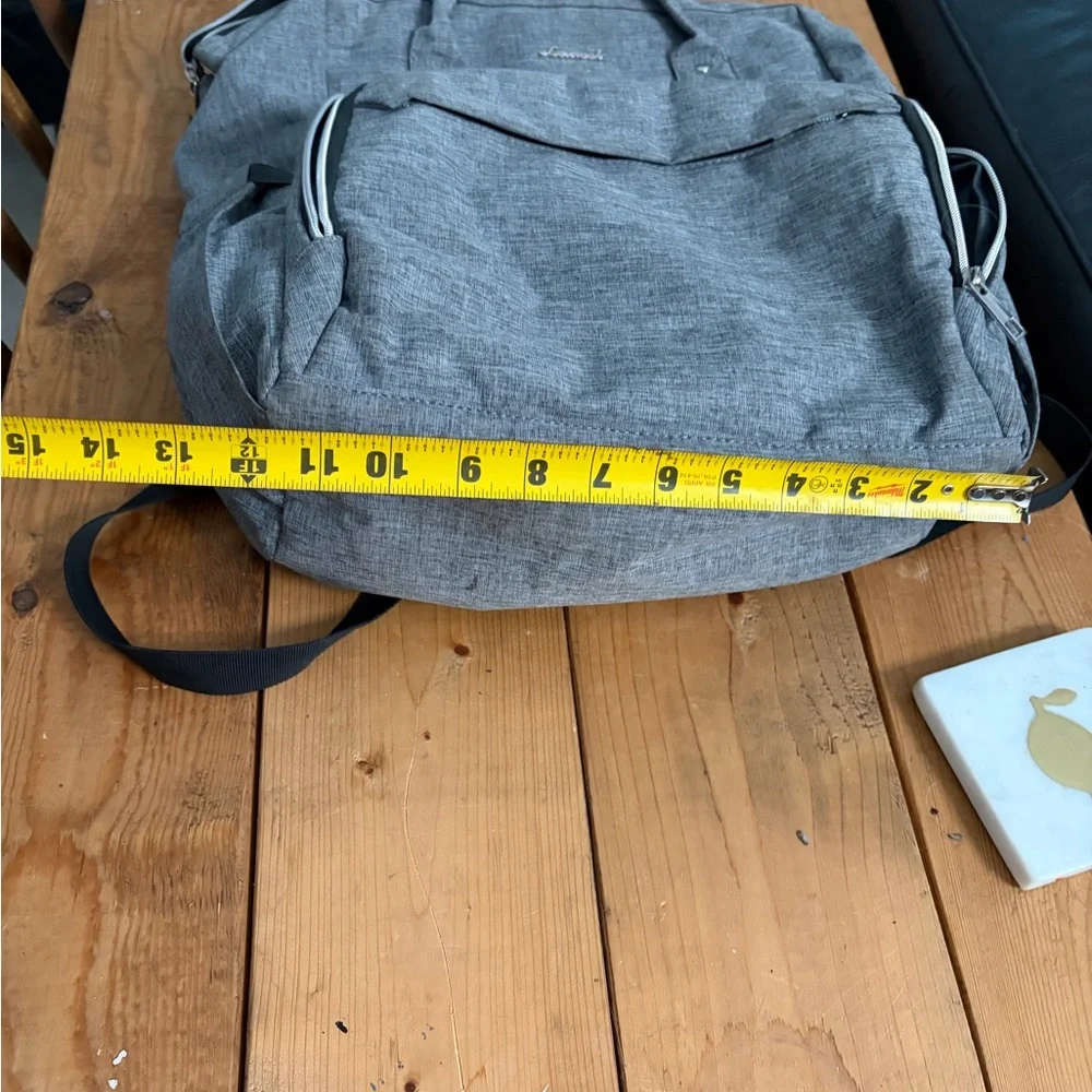 Sleek Gray Lovevook Backpack - Picture 12 of 16
